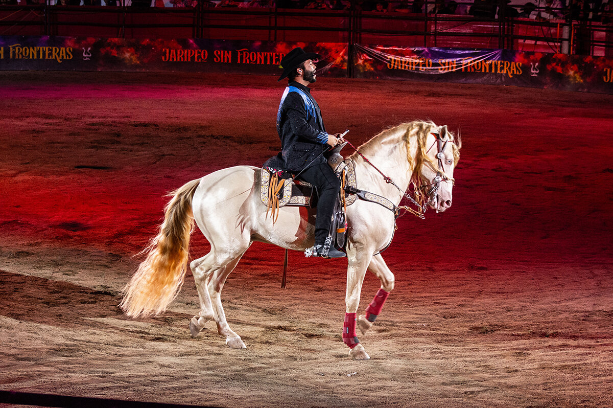 Jaripeo sin fronteras